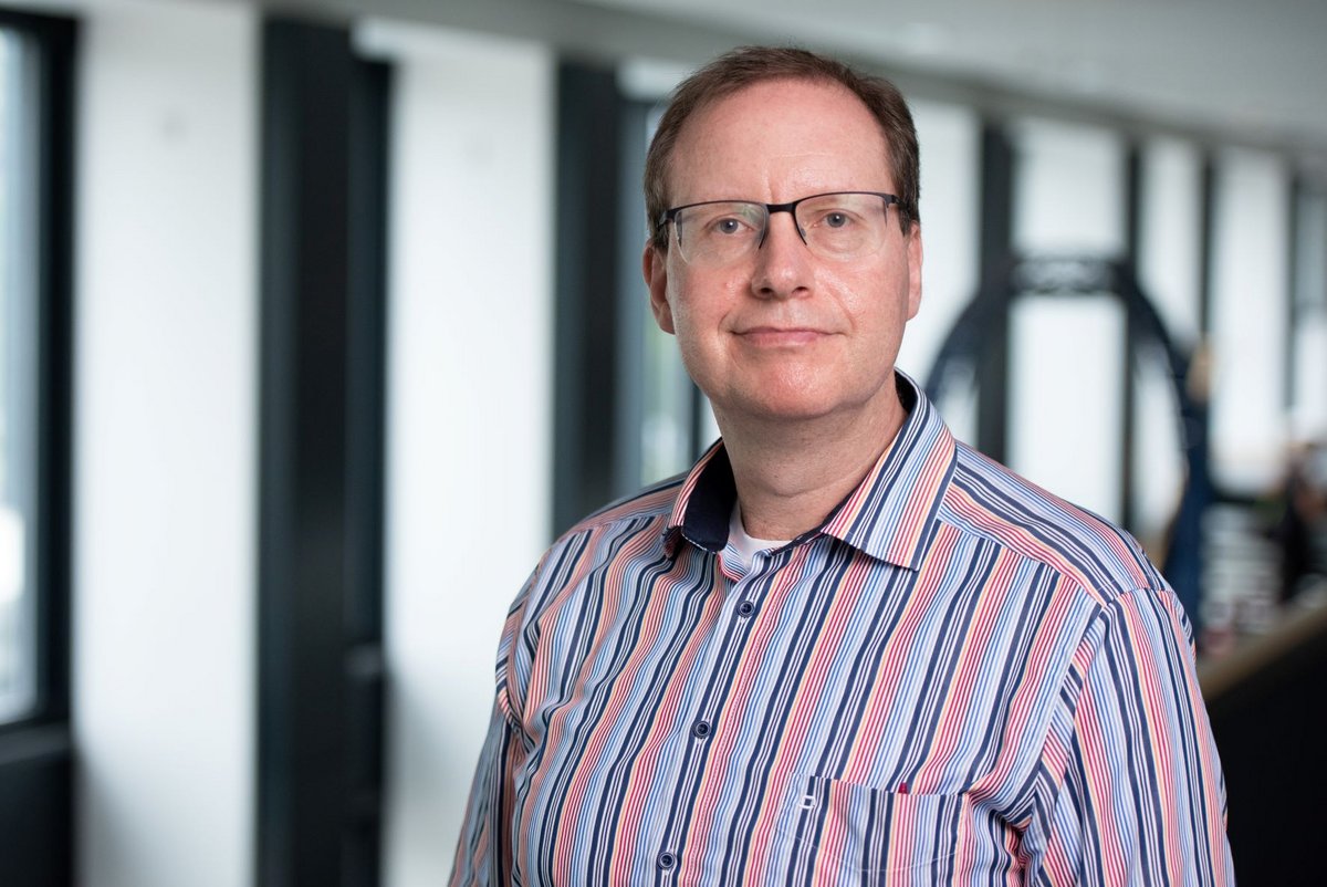 Michael Hübner portrait